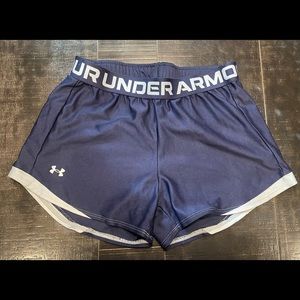 Under Armour Shorts - Womens